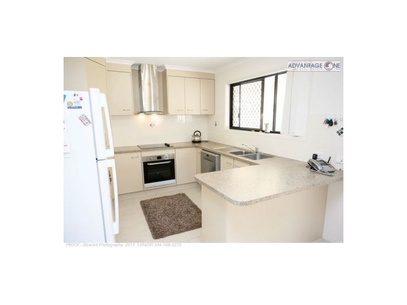 99 Wattle Street, Point Vernon QLD 4655