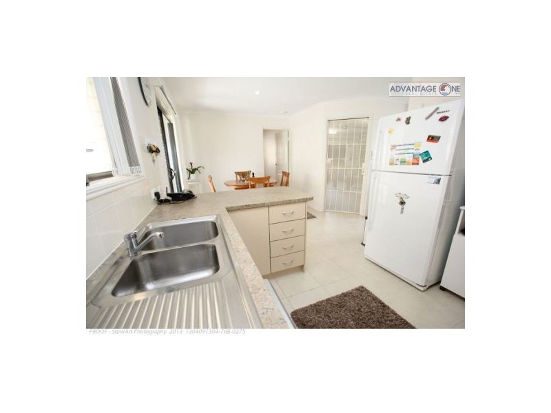 99 Wattle Street, Point Vernon QLD 4655