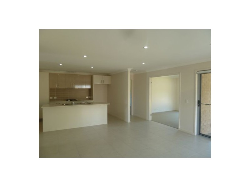 2 Morgan Circuit, Urraween QLD 4655