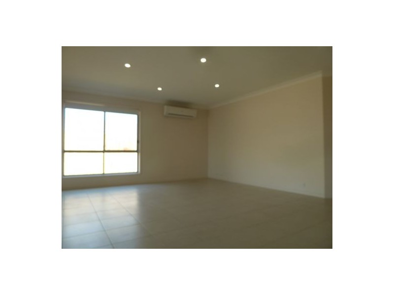 2 Morgan Circuit, Urraween QLD 4655