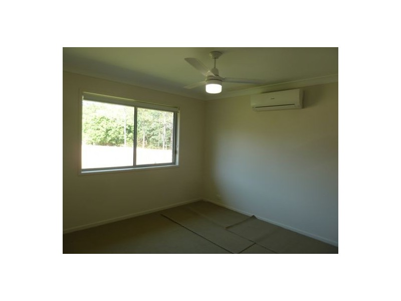 2 Morgan Circuit, Urraween QLD 4655