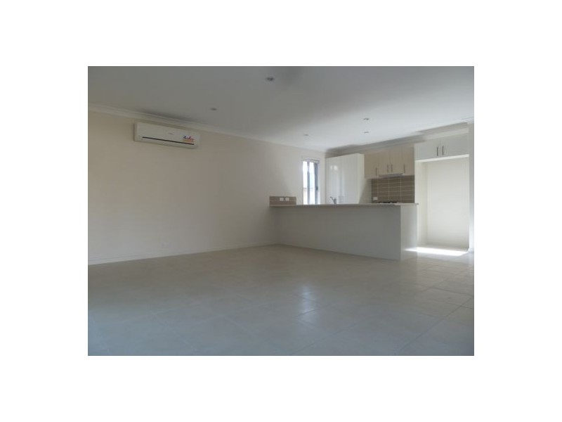 11 Zac Crt, Urraween QLD 4655