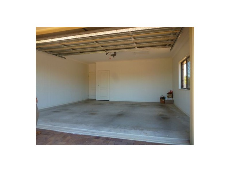 10 Rochester Court, Urraween QLD 4655