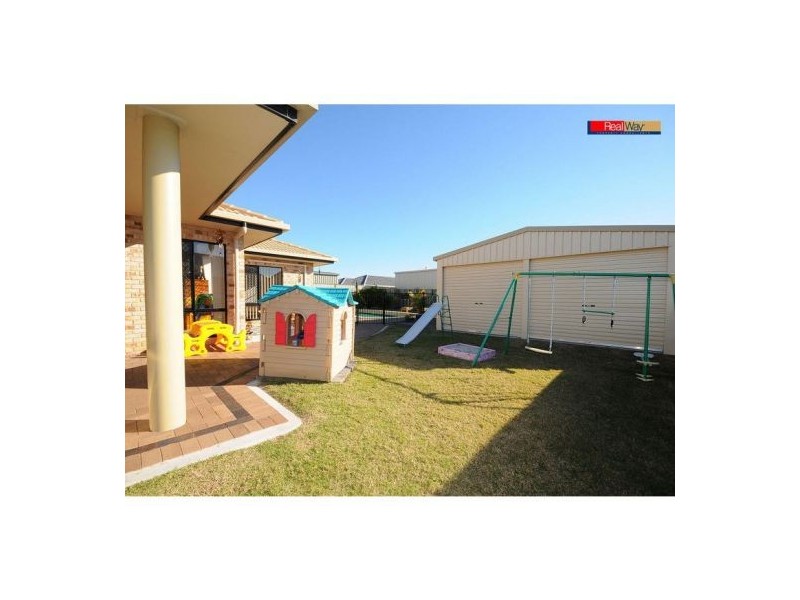 10 Rochester Court, Urraween QLD 4655