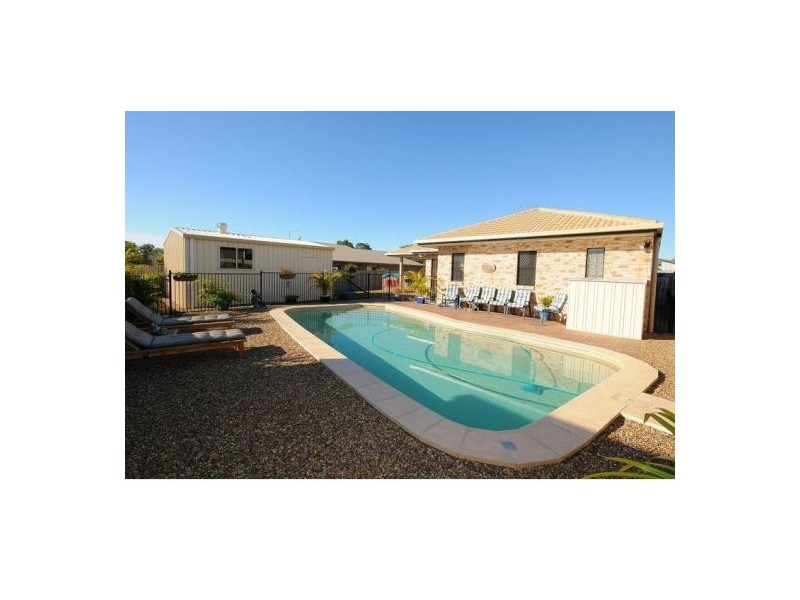 10 Rochester Court, Urraween QLD 4655