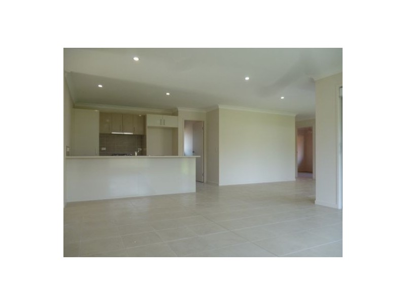 1 Mandi Court, Urraween QLD 4655