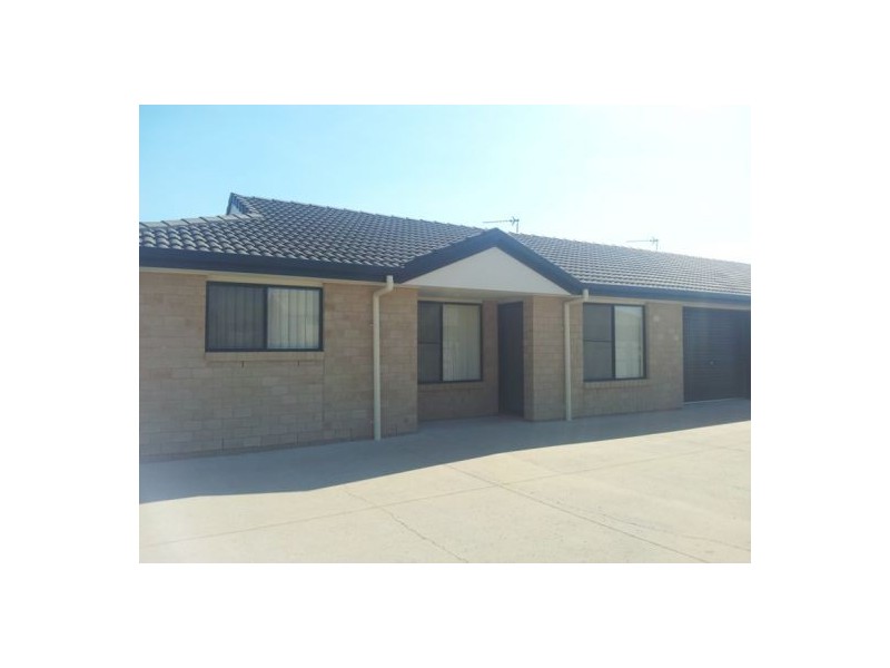 1/105 Nissen Street, Urraween QLD 4655