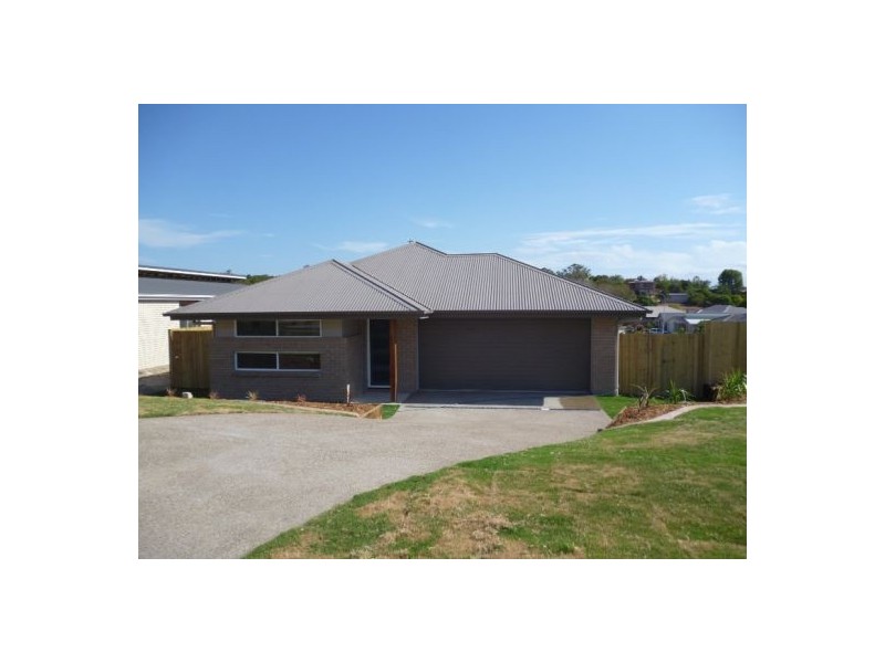17 Morgan Circuit, Urraween QLD 4655