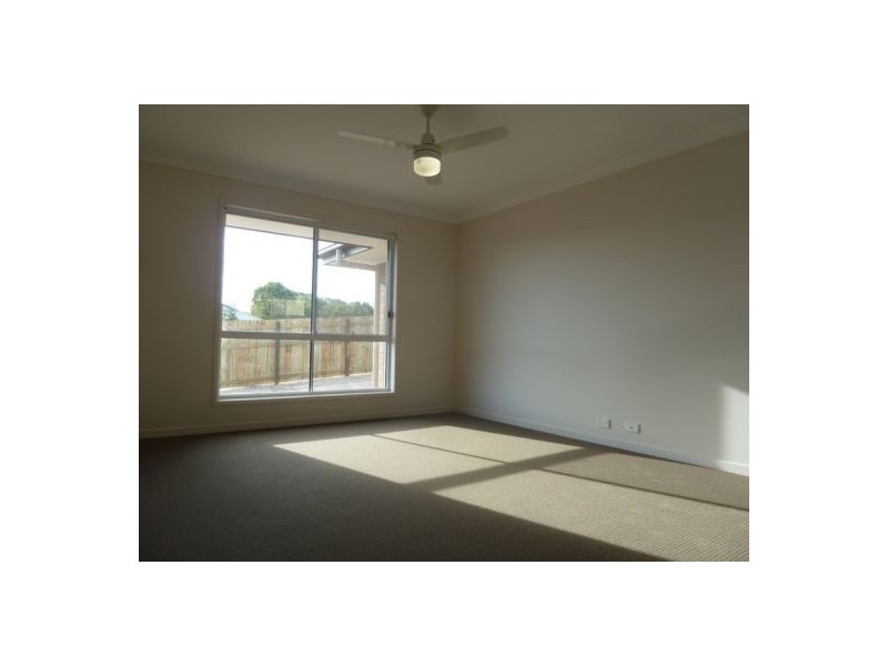 17 Morgan Circuit, Urraween QLD 4655