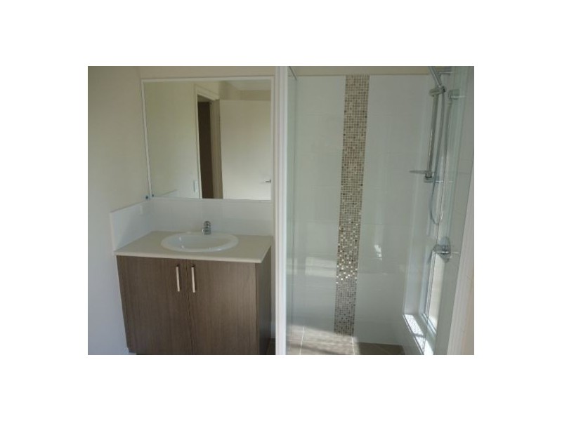 17 Morgan Circuit, Urraween QLD 4655