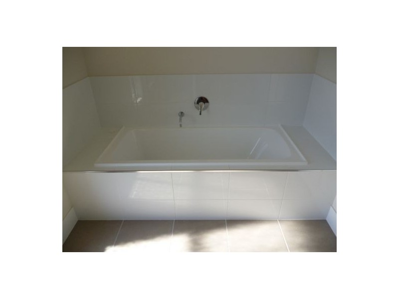 17 Morgan Circuit, Urraween QLD 4655