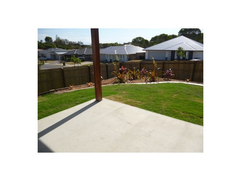 17 Morgan Circuit, Urraween QLD 4655