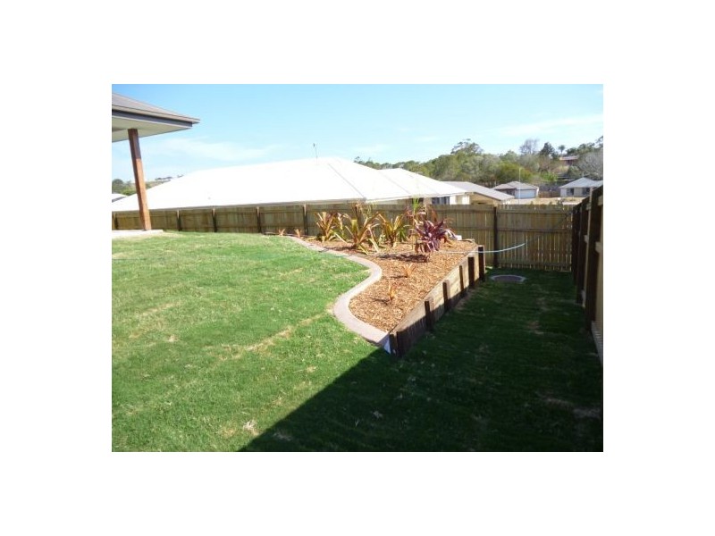 17 Morgan Circuit, Urraween QLD 4655