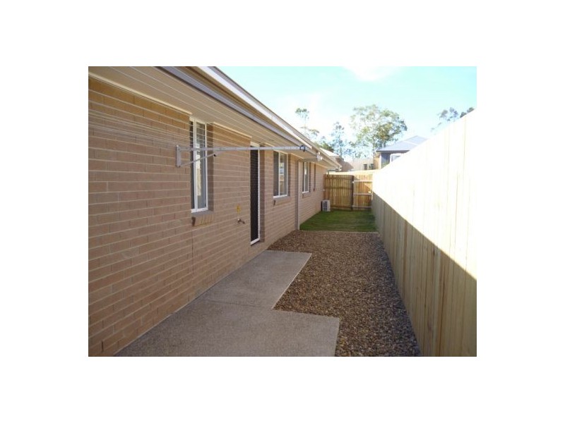 17 Morgan Circuit, Urraween QLD 4655