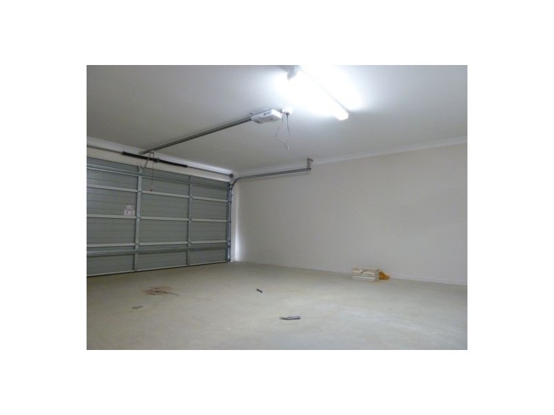 15 Morgan Circuit, Urangan QLD 4655