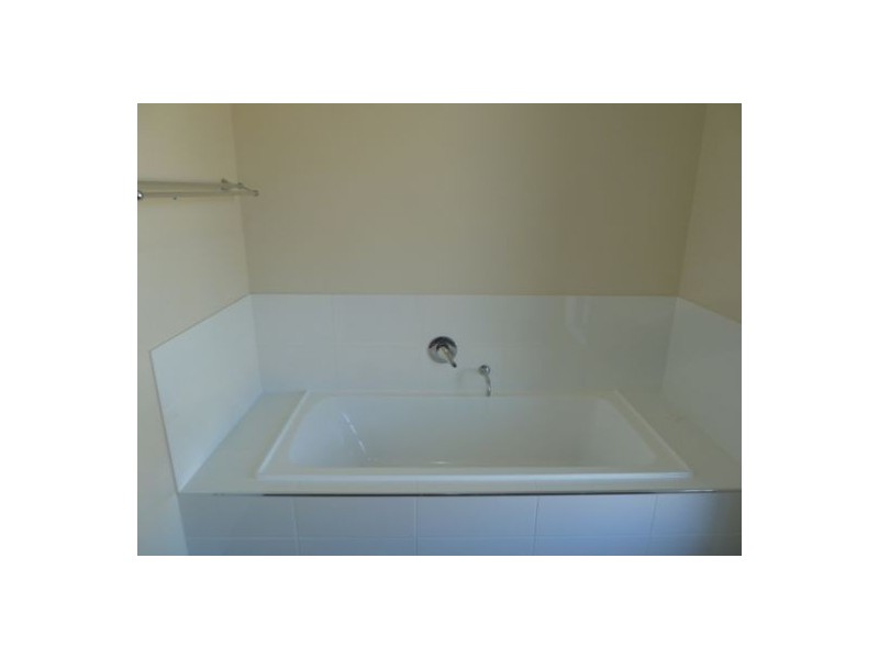 23 Morgan Circuit, Urraween QLD 4655