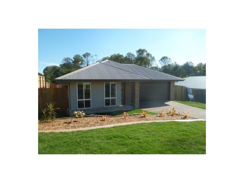 4 Morgan Circuit, Urraween QLD 4655