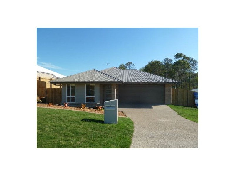 4 Morgan Circuit, Urraween QLD 4655