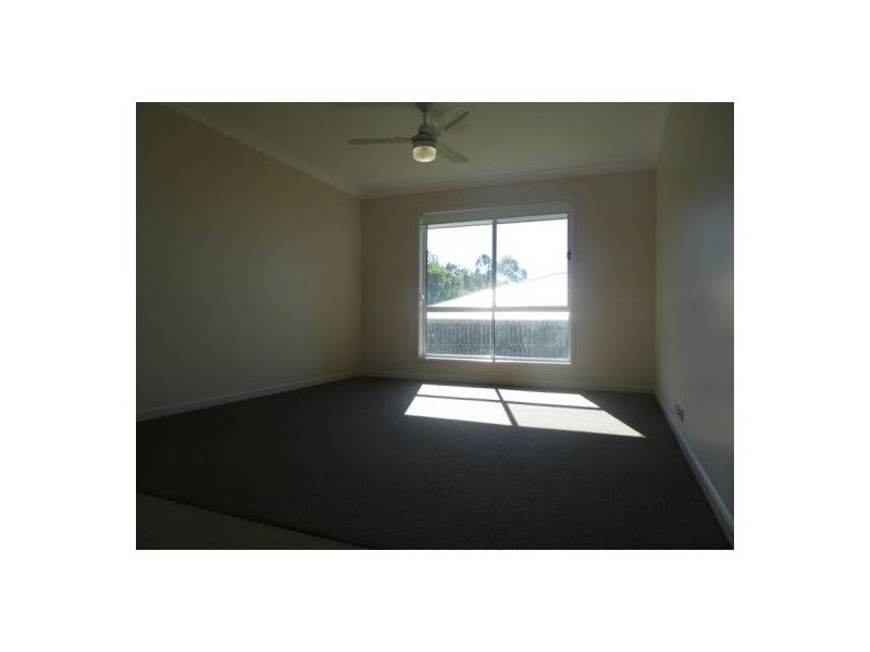 4 Morgan Circuit, Urraween QLD 4655