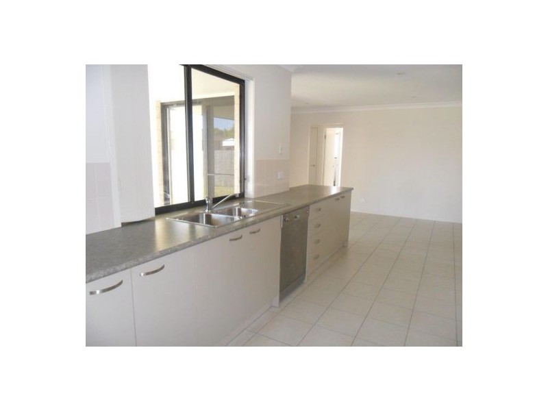 1 Redgum Court, Urraween QLD 4655