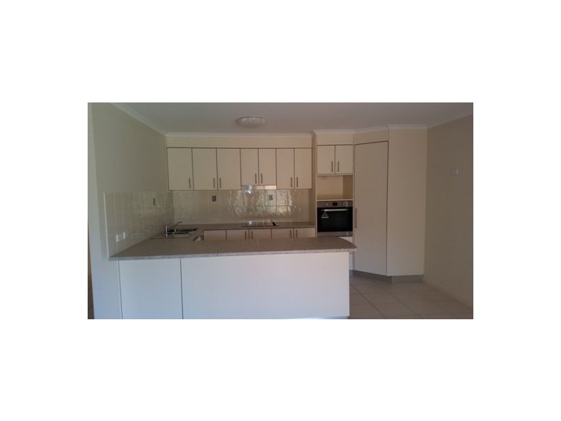 32 Spinnaker Drive, Point Vernon QLD 4655