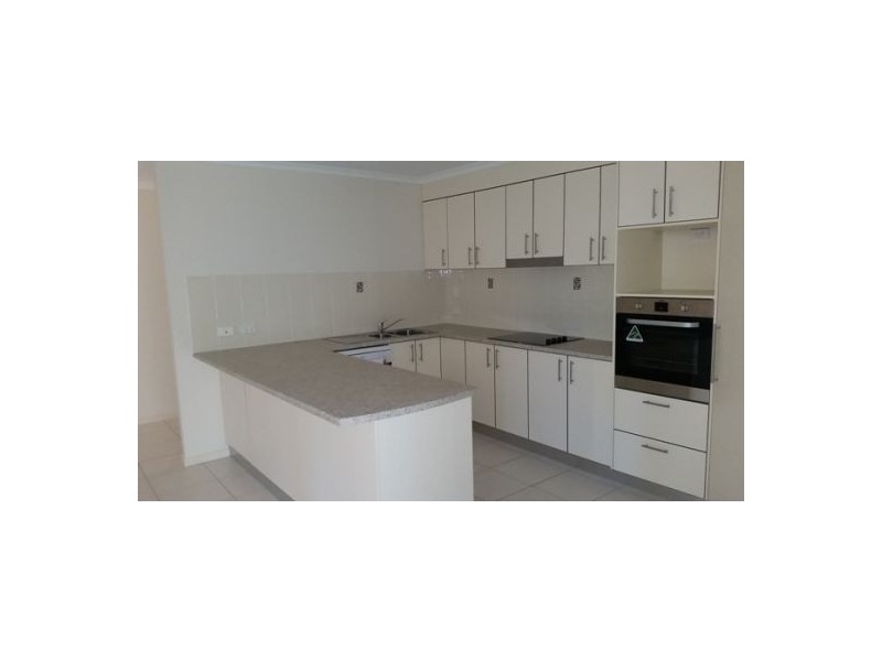 32 Spinnaker Drive, Point Vernon QLD 4655