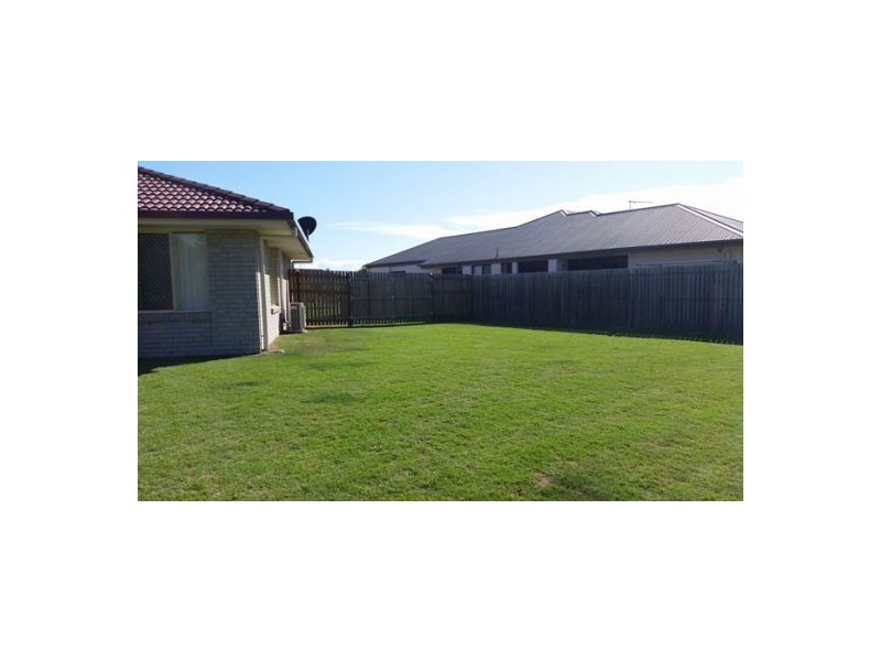32 Spinnaker Drive, Point Vernon QLD 4655