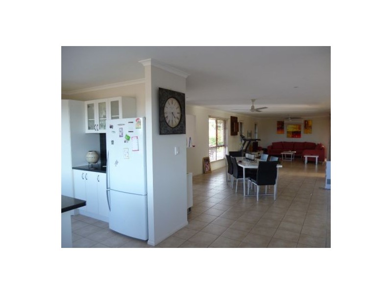 19 Simmos Road, Takura QLD 4655