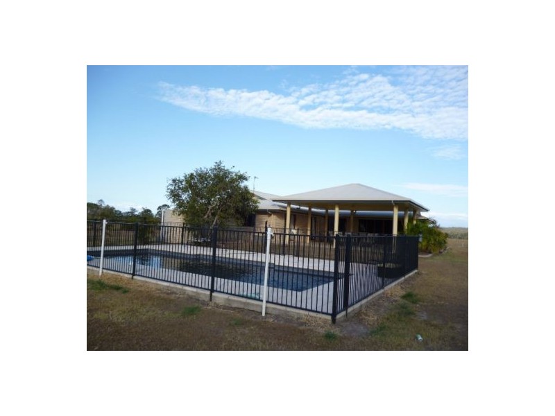 19 Simmos Road, Takura QLD 4655