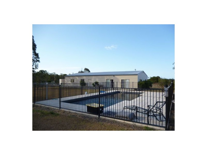 19 Simmos Road, Takura QLD 4655