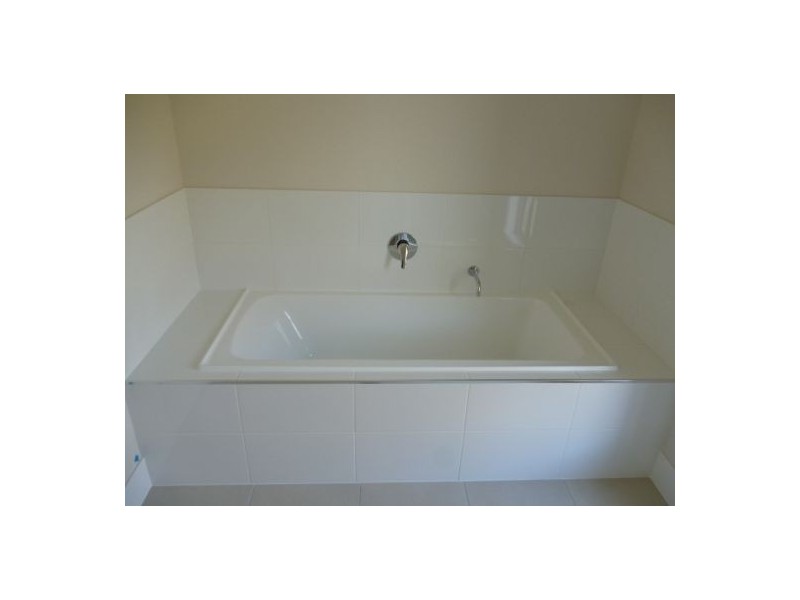 15 Morgan Circuit, Urraween QLD 4655