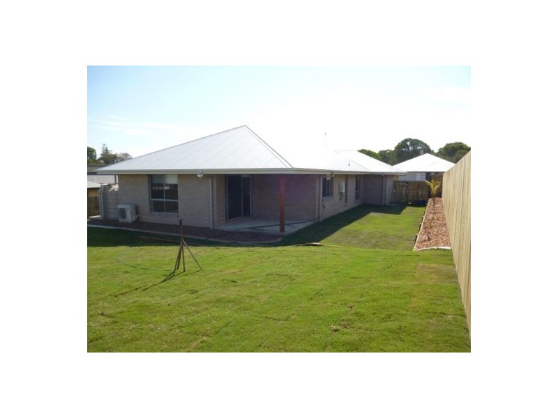 15 Morgan Circuit, Urraween QLD 4655