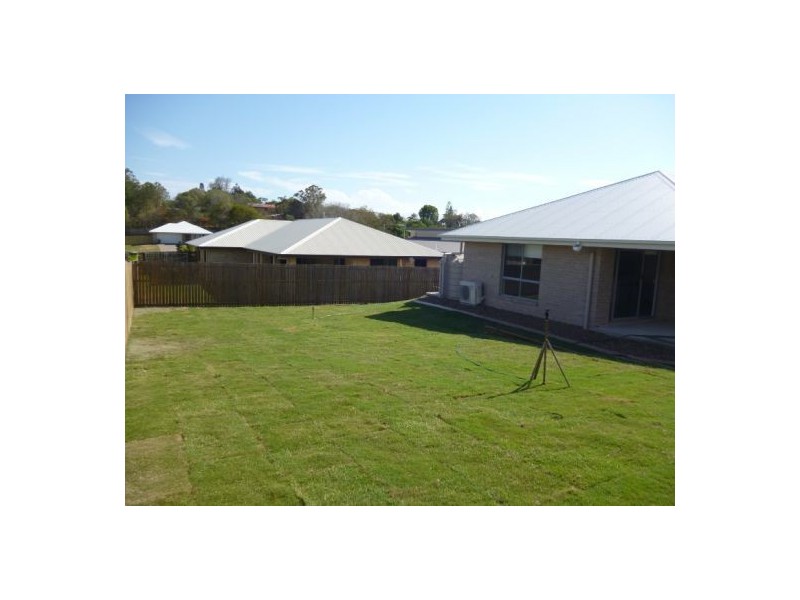 15 Morgan Circuit, Urraween QLD 4655