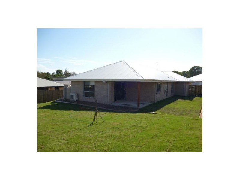 15 Morgan Circuit, Urraween QLD 4655