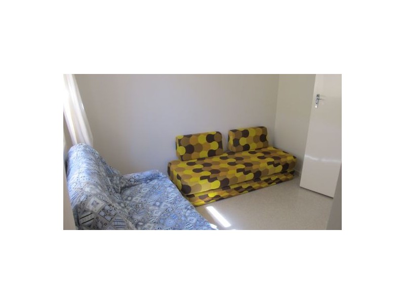 160 Cypress St, Urangan QLD 4655