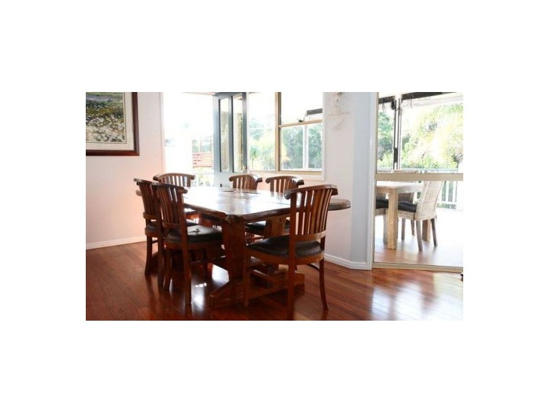 663 Esplanade, Urangan QLD 4655