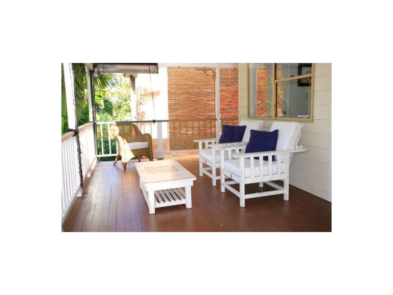 663 Esplanade, Urangan QLD 4655