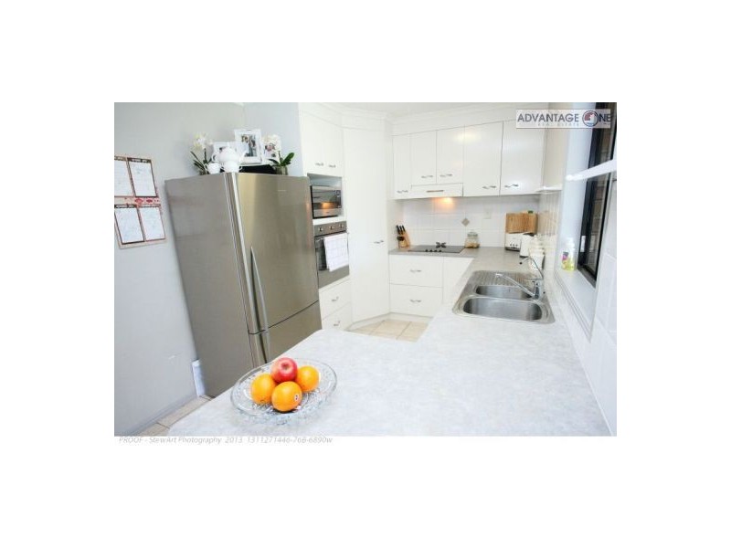 33 Hyperno Road, Point Vernon QLD 4655