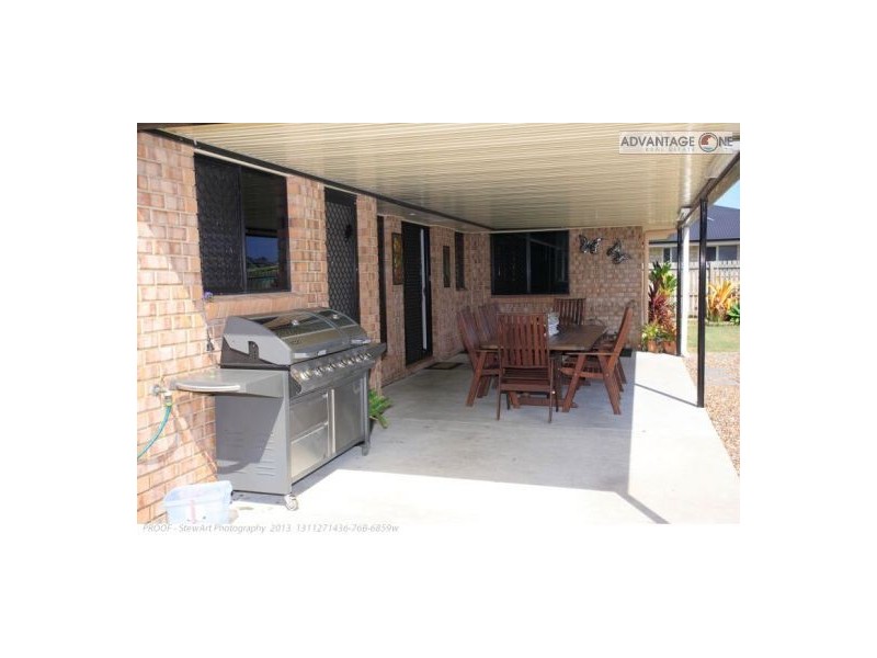 33 Hyperno Road, Point Vernon QLD 4655