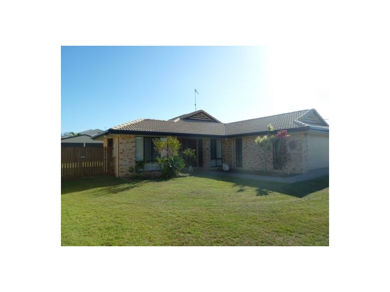 13 Harrison Circuit, Urangan QLD 4655