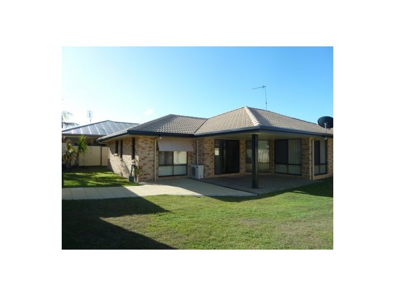 13 Harrison Circuit, Urangan QLD 4655