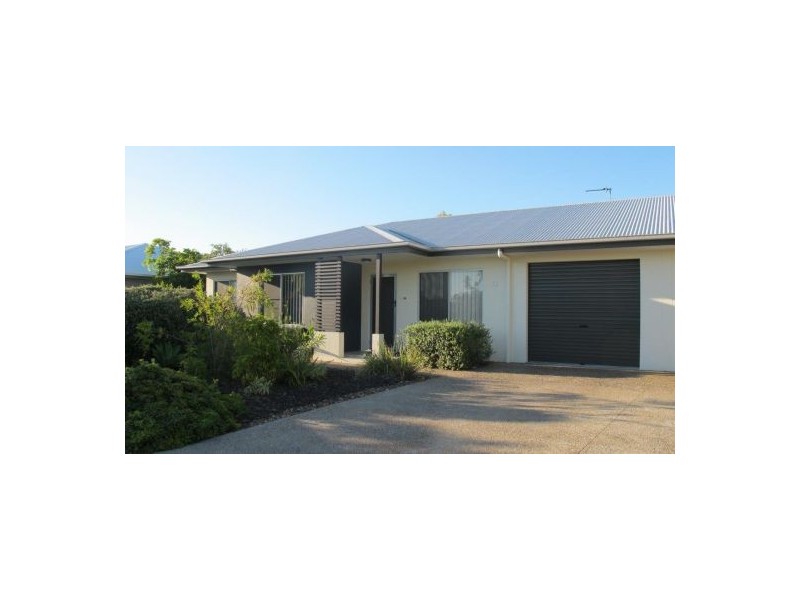 Unit 13 / 230 Pulgul St, Urangan QLD 4655
