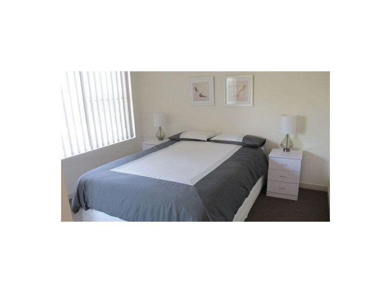 Unit 13 / 230 Pulgul St, Urangan QLD 4655