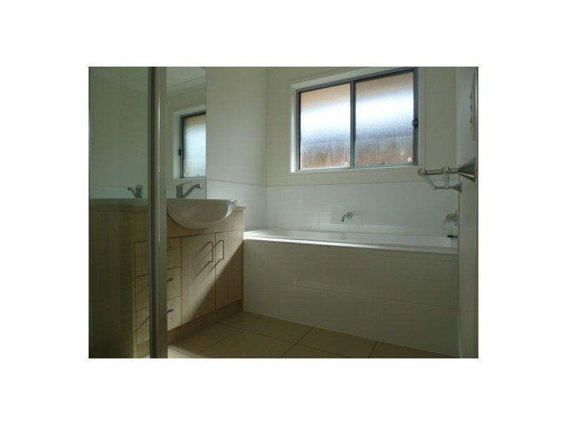 65 Augustus Blvd, Urraween QLD 4655