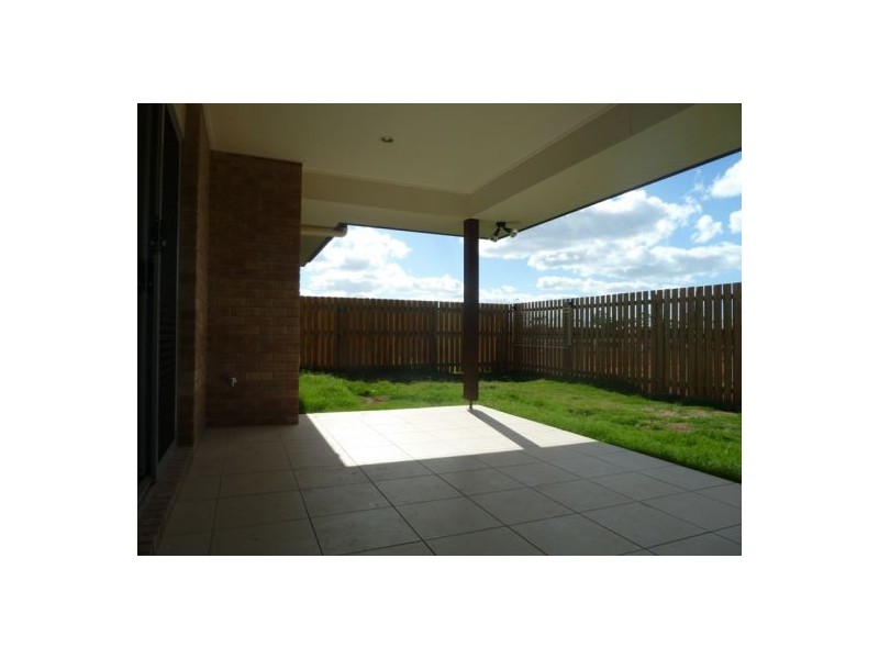 65 Augustus Blvd, Urraween QLD 4655