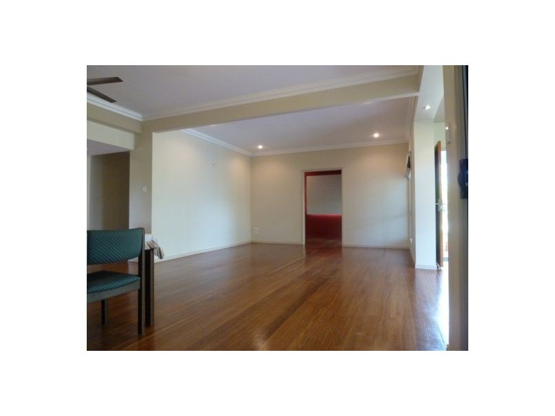 530 Esplanade, Urangan QLD 4655
