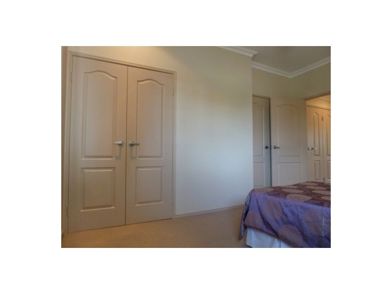 530 Esplanade, Urangan QLD 4655