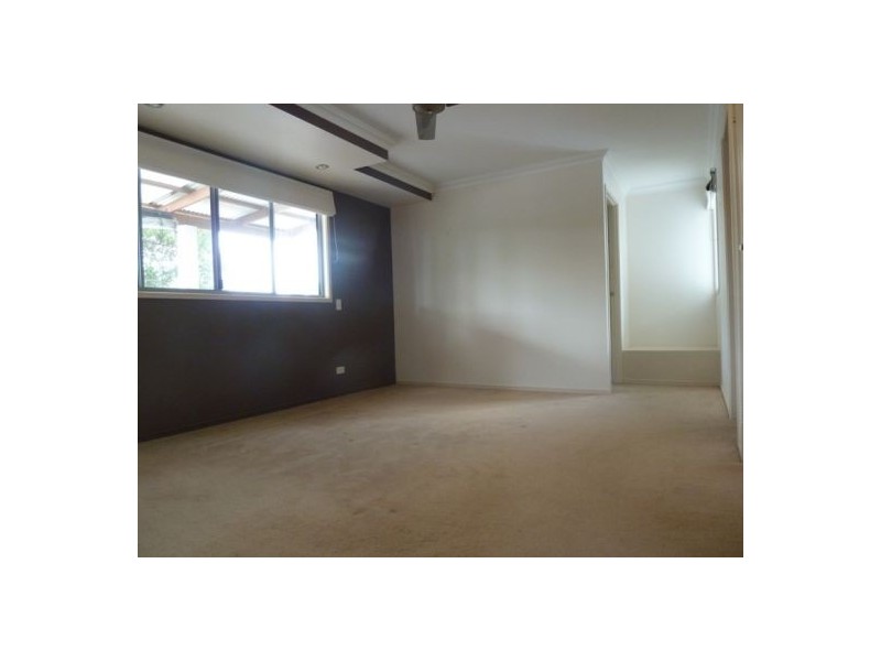 530 Esplanade, Urangan QLD 4655