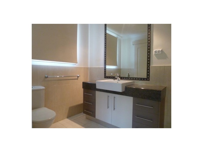 530 Esplanade, Urangan QLD 4655