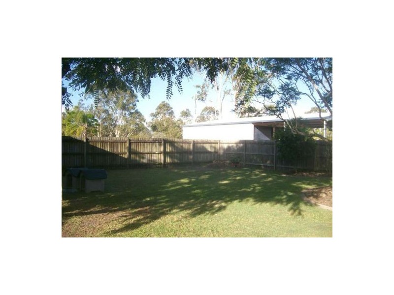 8 Maree Street, Wondunna QLD 4655